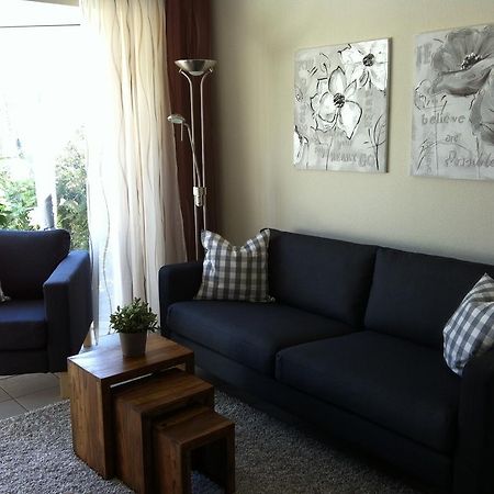 Beachhouse Tossens Bilik gambar