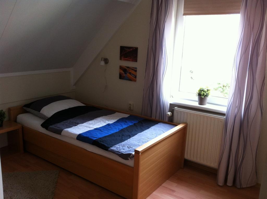 Beachhouse Tossens Bilik gambar
